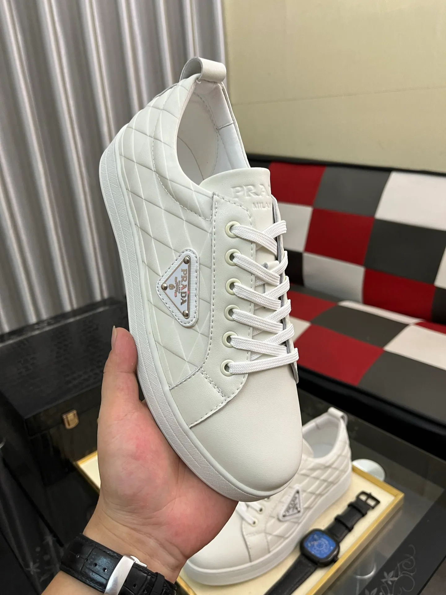 Men's shoes 💰440⌚️⌚️Prada•PRADA original quality.~ Unique modern style sneakers. 🏃A must-have casual shoe for trendy men😍😍 Original brand imported from Italy, imported original leather, sheep lining (refuses to discolor and grind feet) Sole: Original sole provided by the original factory, French lazy style design ⚠️Fit to the feet, original quality, super comfortable original sole. Code number: 38-444️⃣Colors available